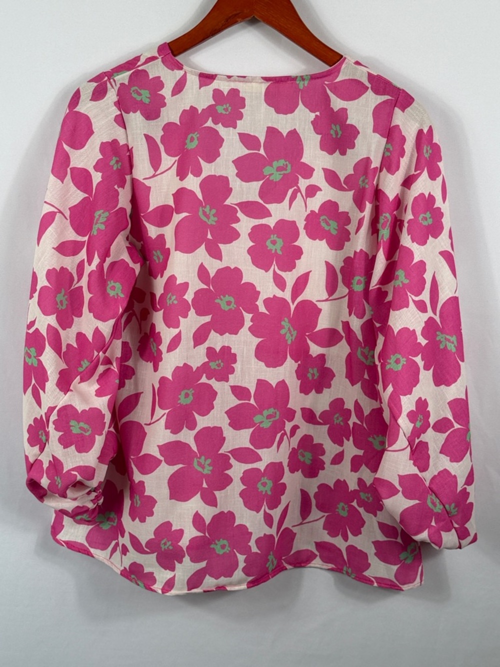 Vine & Love Pink Floral V-Neck Balloon Sleeve Blouse 100% Cotton Womens Size M. - Picture 5 of 6